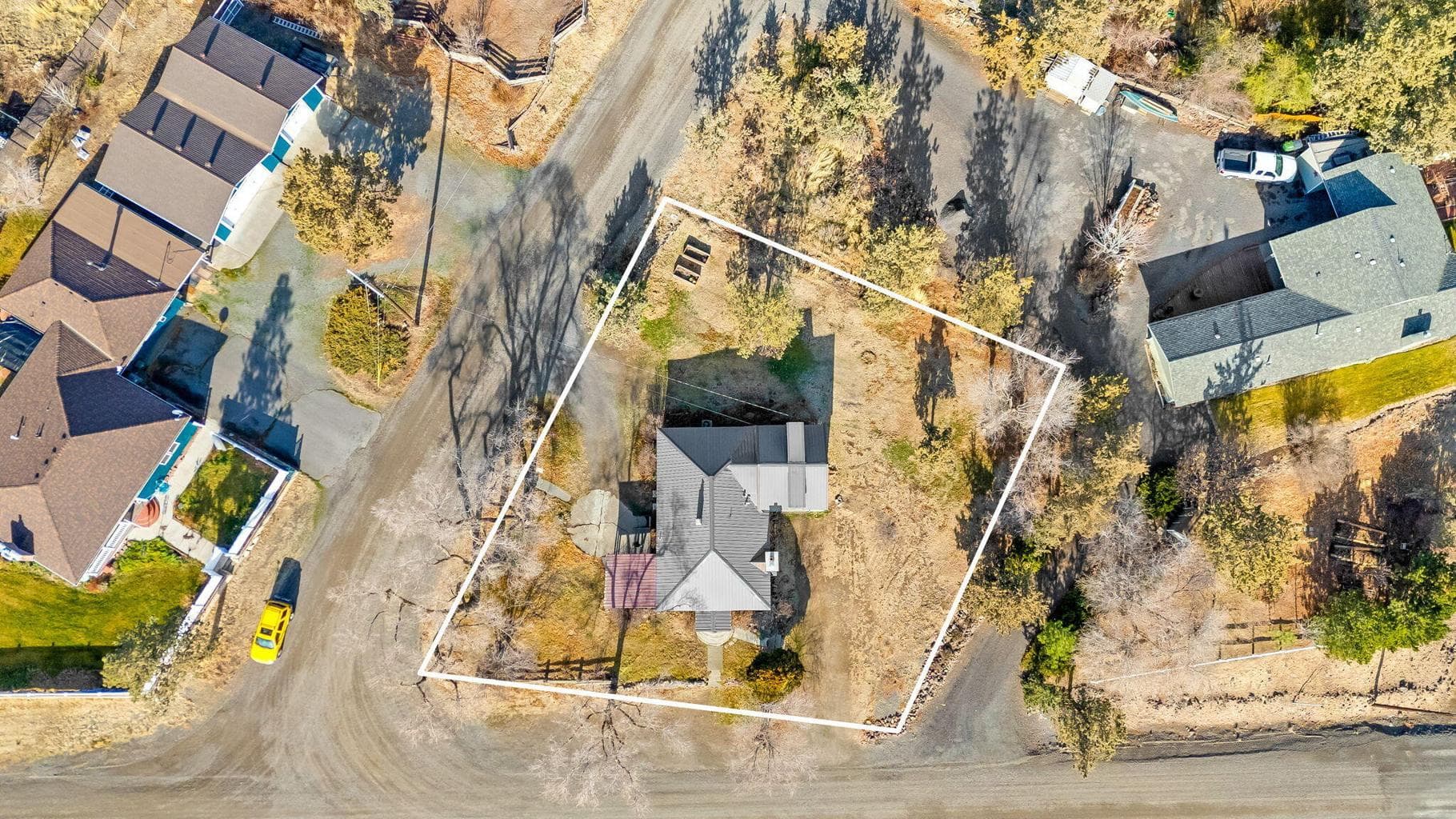 Photo of 142 NW Lee Street 38 of 42