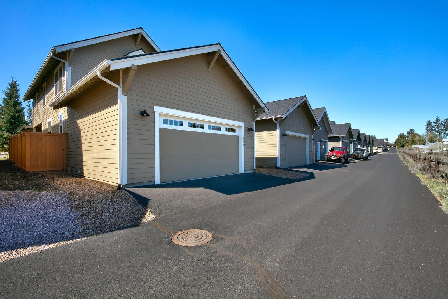 Photo of 1048 E Black Butte Avenue 22 of 23