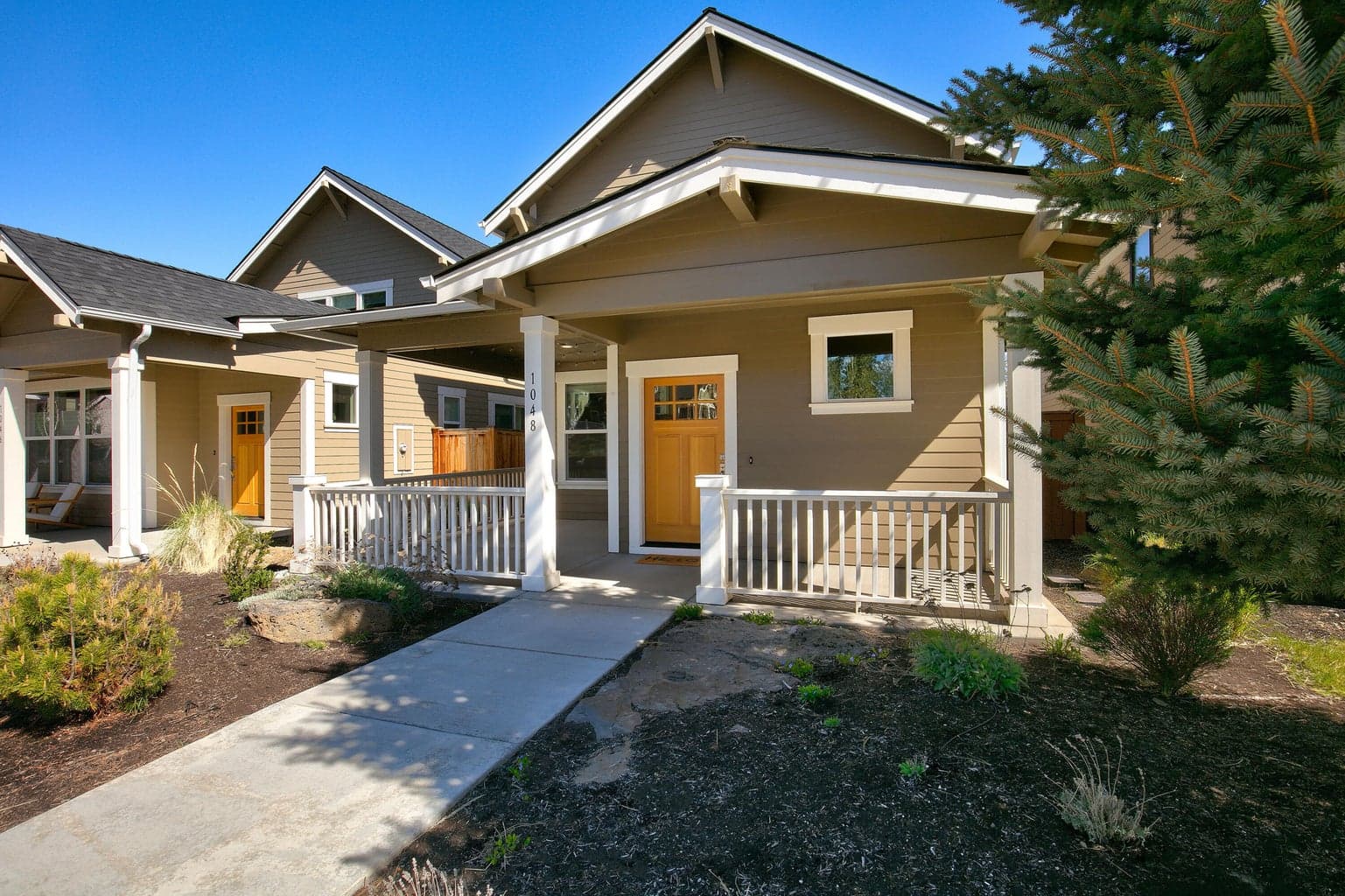 Photo of 1048 Black Butte 2 of 23