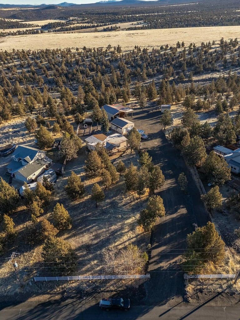Photo of 5110 SE Jerry Drive 33 of 33