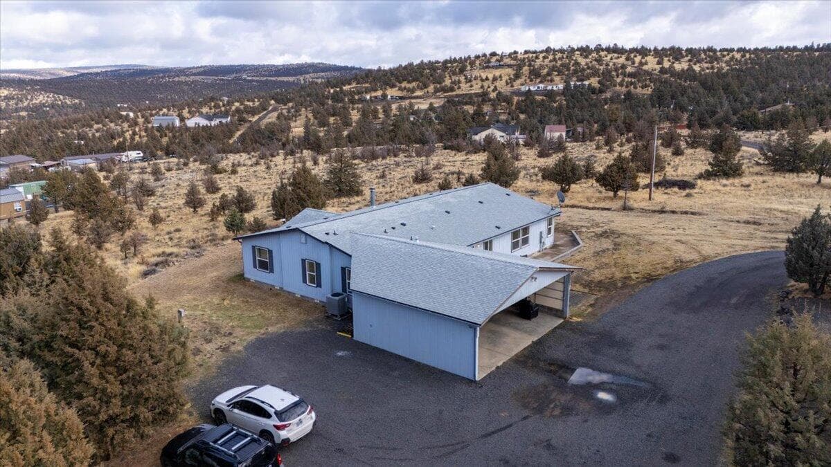 Photo of 6199 SE Glock Street 40 of 46