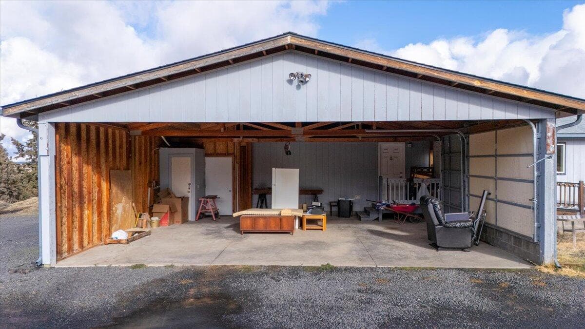 Photo of 6199 SE Glock Street 46 of 46