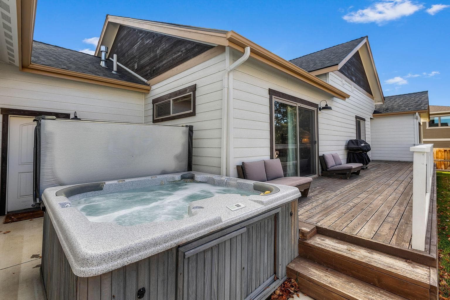 Photo of 3347 SW 35th Street 39 of 45