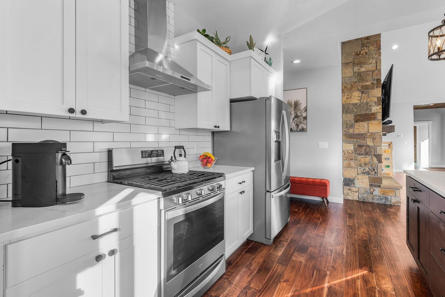 Photo of 3347 SW 35th Street 9 of 45