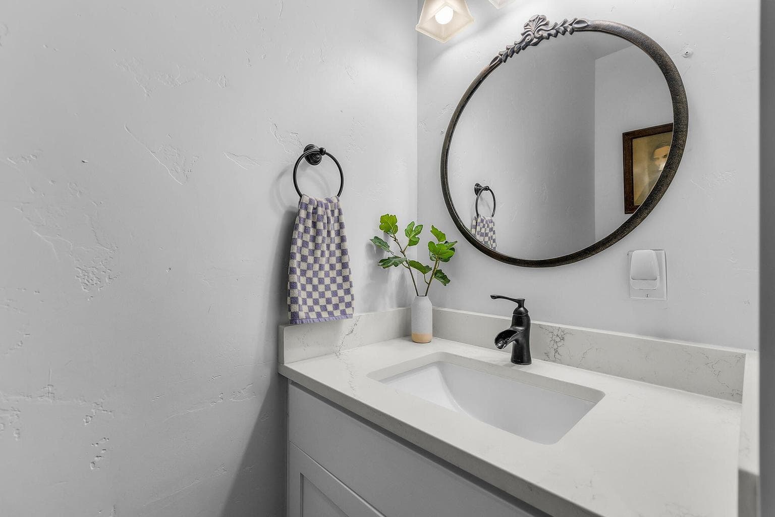 Photo of 3347 SW 35th Street 25 of 45