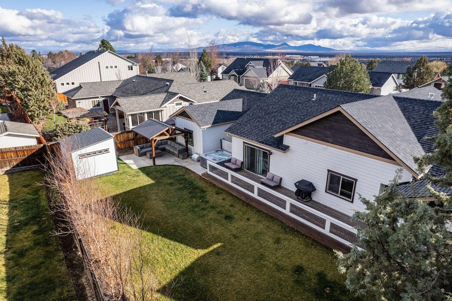 Photo of 3347 SW 35th Street 41 of 45