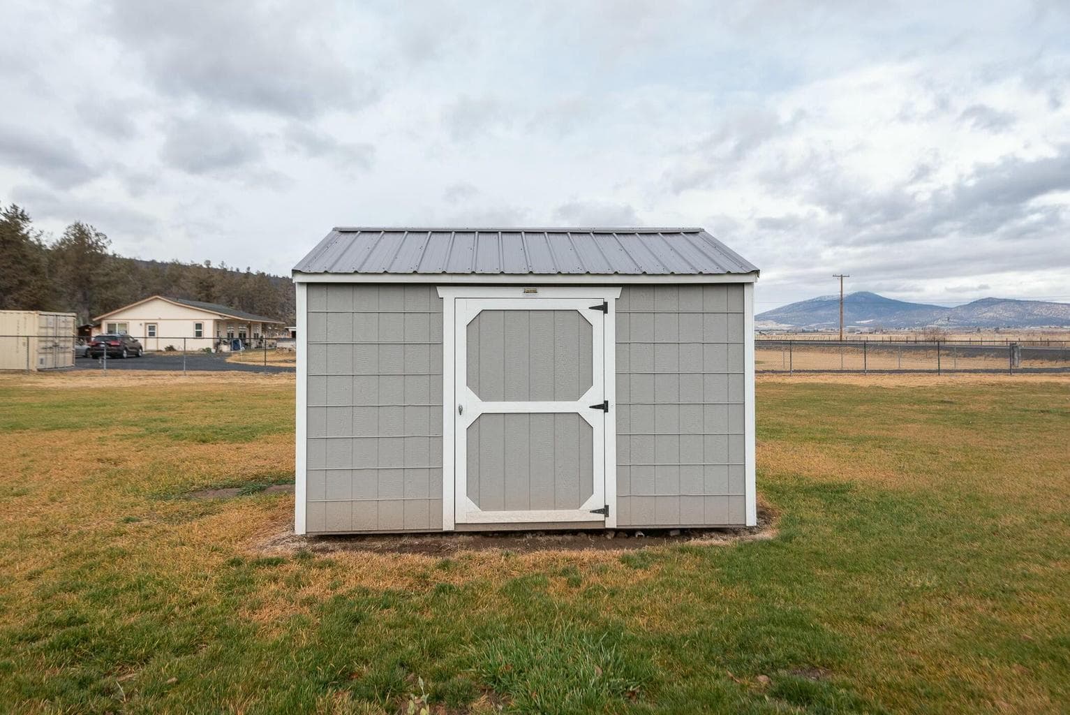 Photo of 4276 NW Oneil Highway 14 of 35