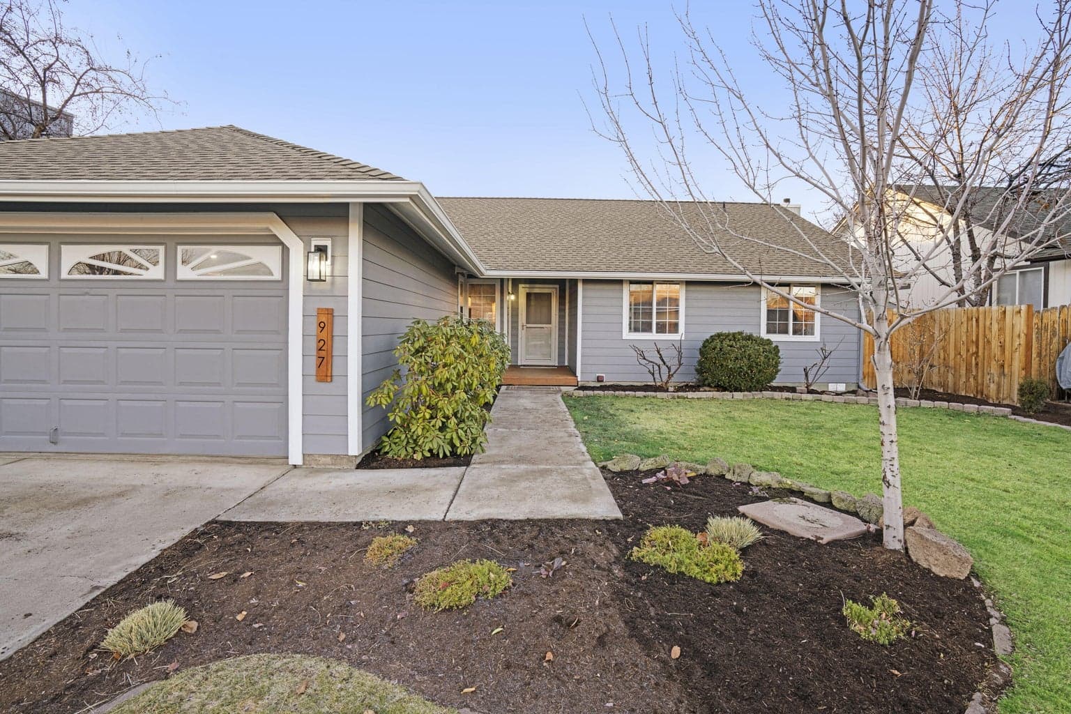 Photo of 927 19th 3 of 36
