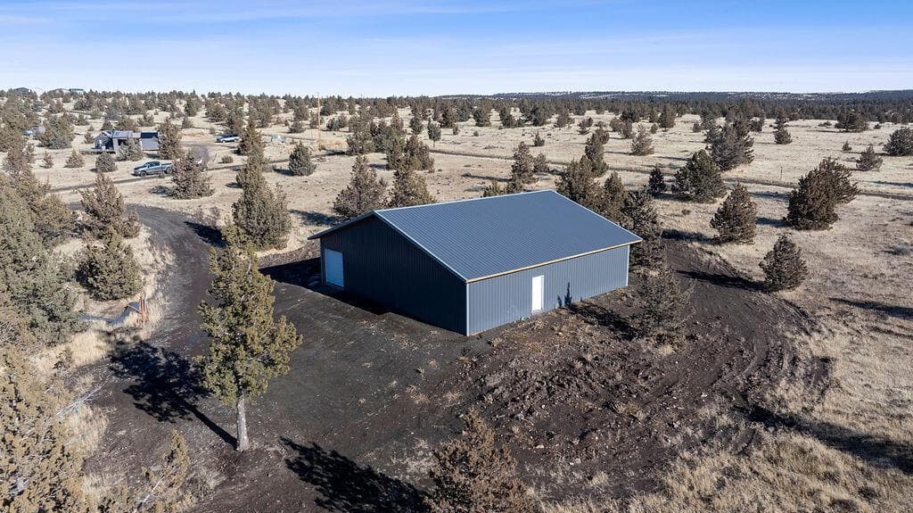 Photo of 6352 Goble 4 of 16