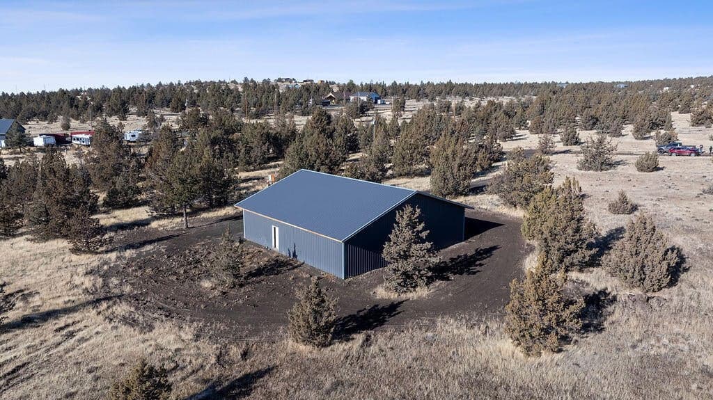Photo of 6352 Goble 3 of 16