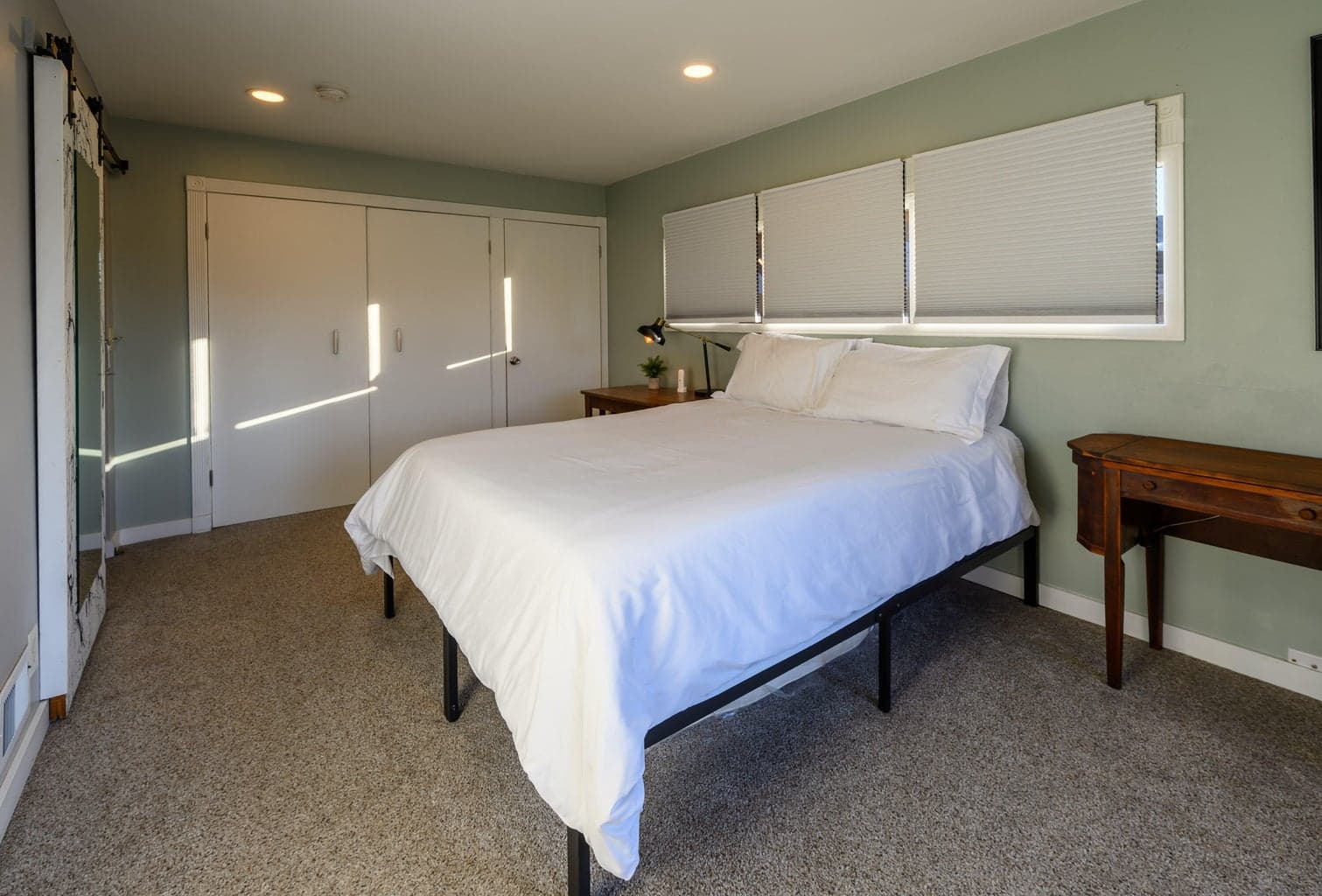 Photo of 1259 NE Wilshire Drive 13 of 36