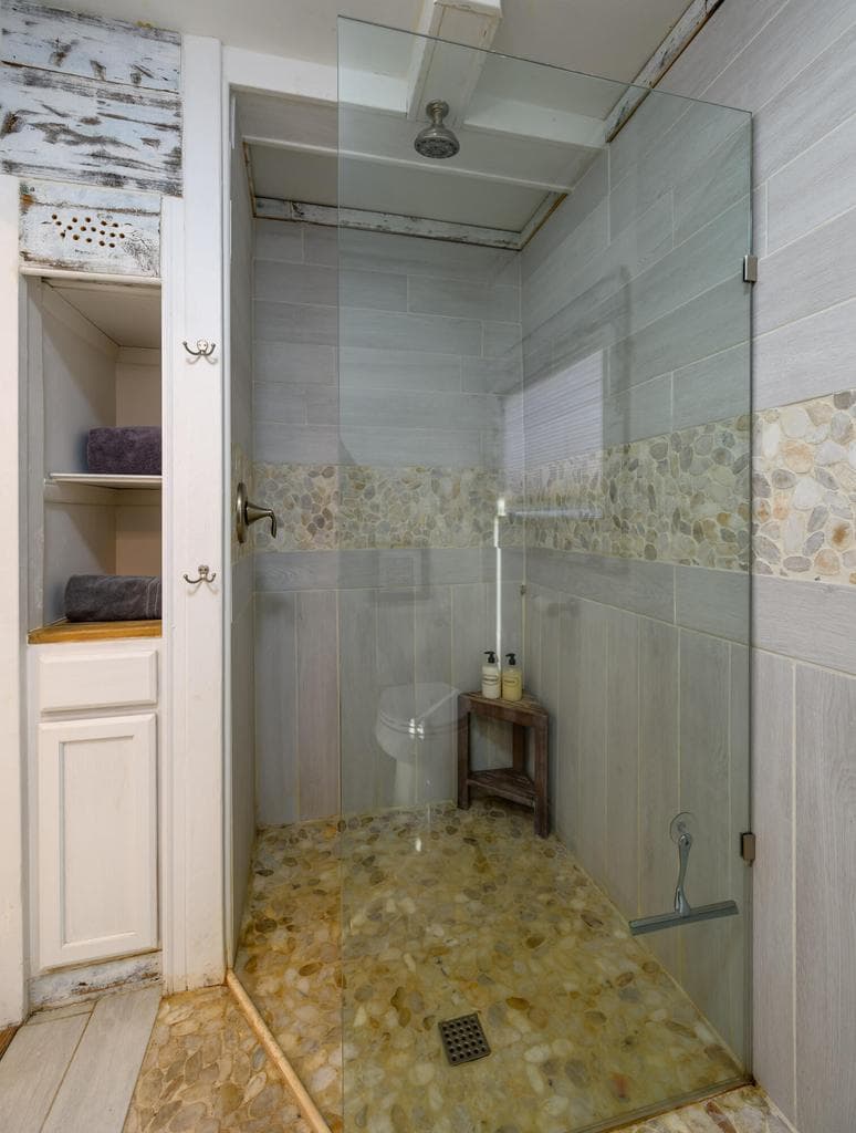 Photo of 1259 NE Wilshire Drive 15 of 36