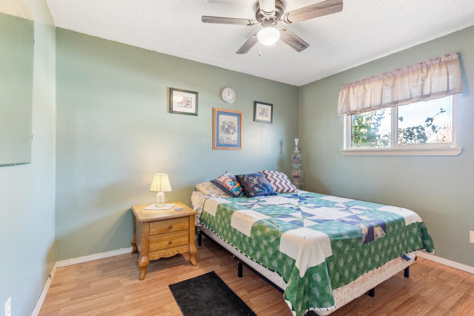 Photo of 706 SE 5th Street 13 of 20