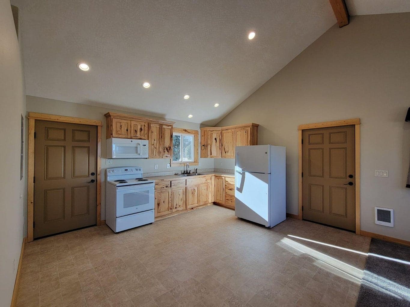 Photo of 7510 SE Quail Canyon Road 7 of 22