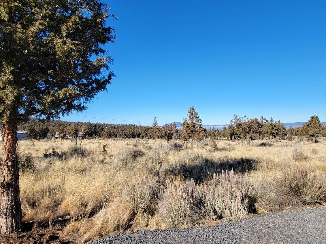 Photo of 7510 SE Quail Canyon Road 18 of 22