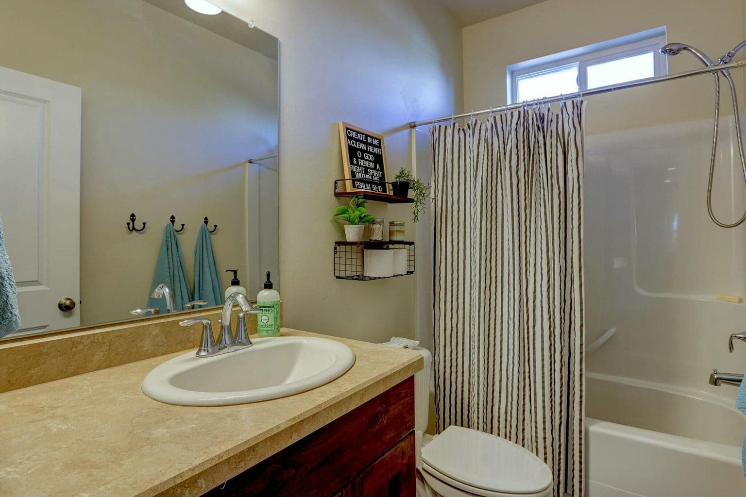 Photo of 16479 Betty Drive 23 of 37