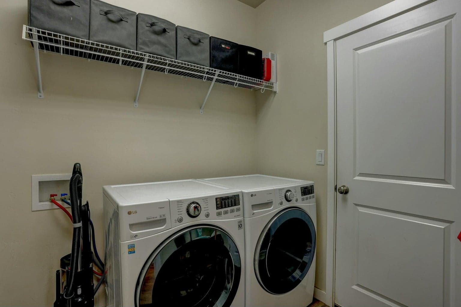 Photo of 16479 Betty Drive 24 of 37