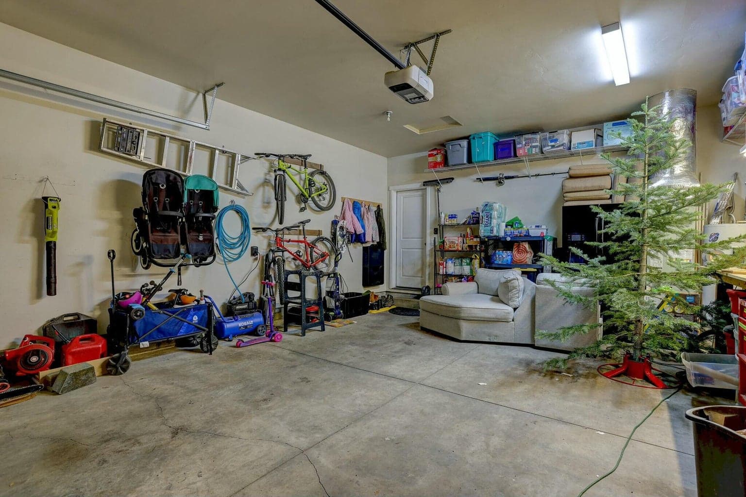 Photo of 16479 Betty Drive 26 of 37
