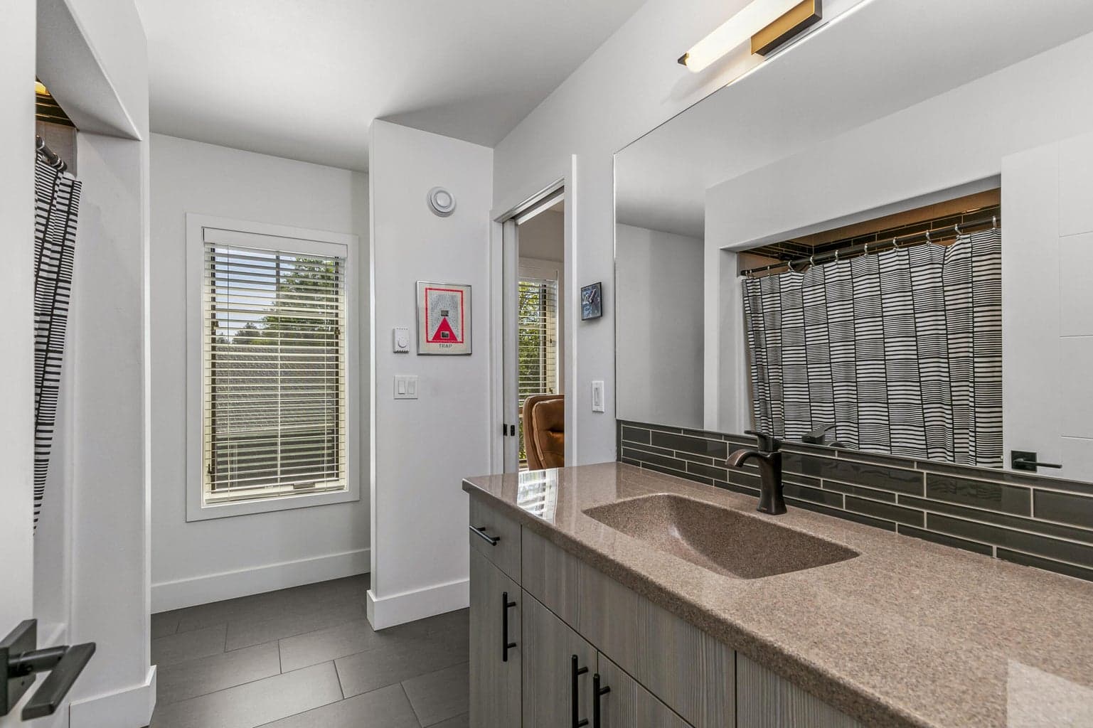Photo of 355 S Jefferson Way 16 of 18
