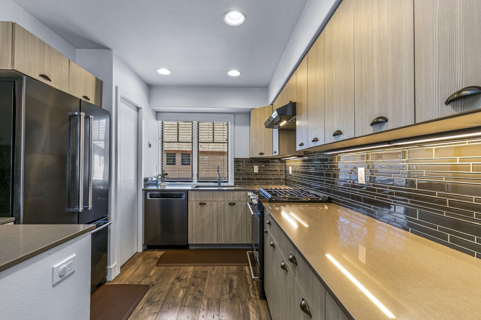 Photo of 355 S Jefferson Way 13 of 18