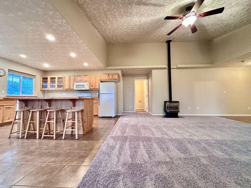 Photo of 1109 NE Ochoco Avenue 8 of 28