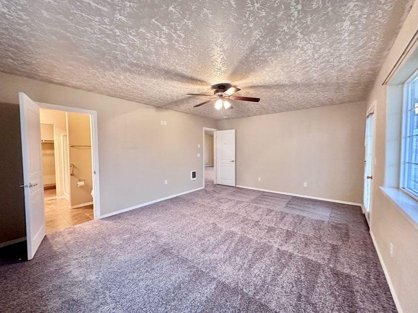 Photo of 1109 NE Ochoco Avenue 14 of 28