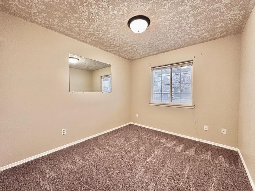 Photo of 1109 NE Ochoco Avenue 22 of 28