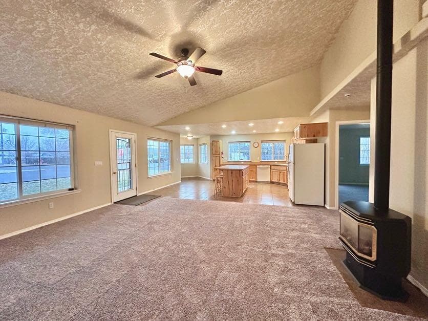 Photo of 1109 NE Ochoco Avenue 9 of 28