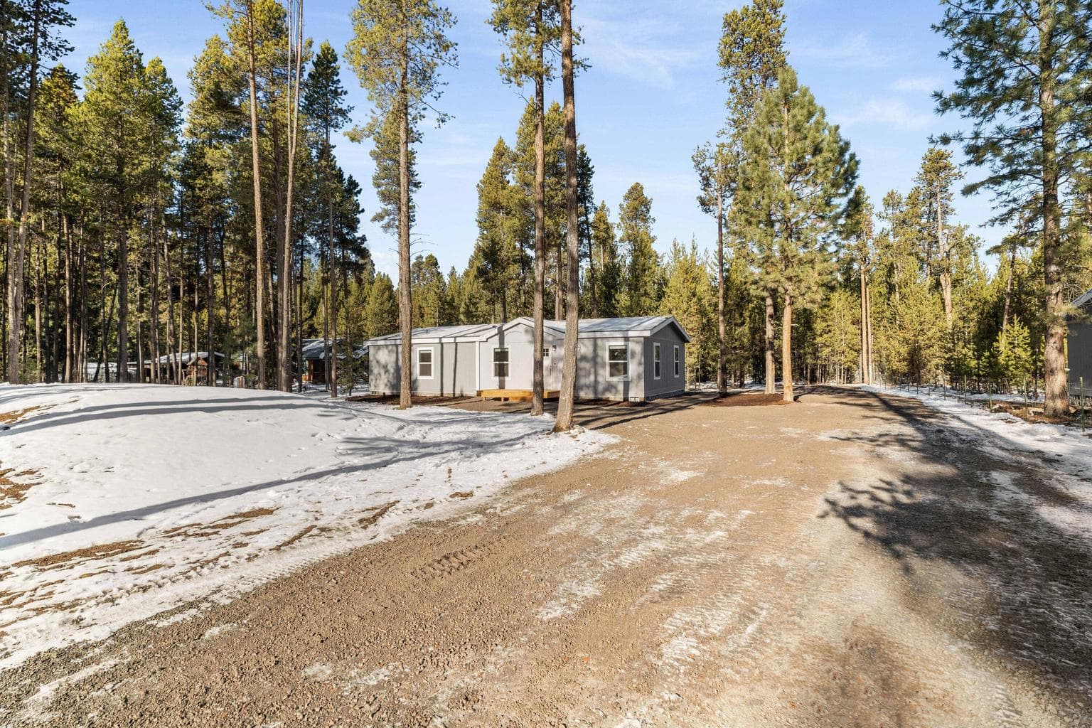 Photo of 15556 Rim Drive 2 of 19