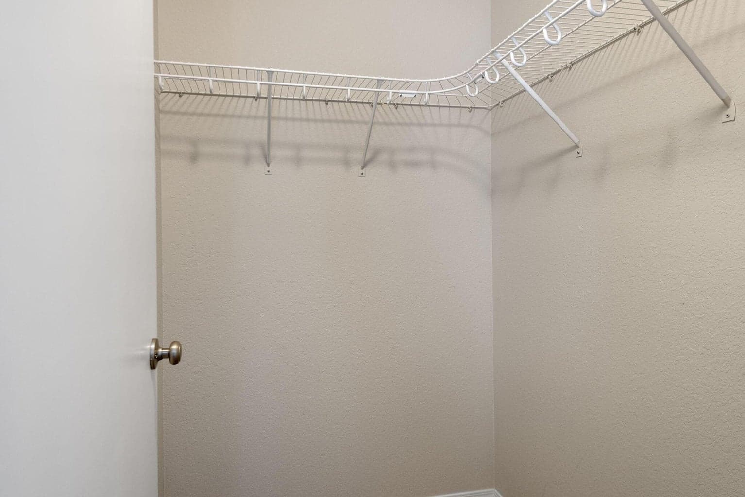 Photo of 2230 SW 23rd Street 11 of 22