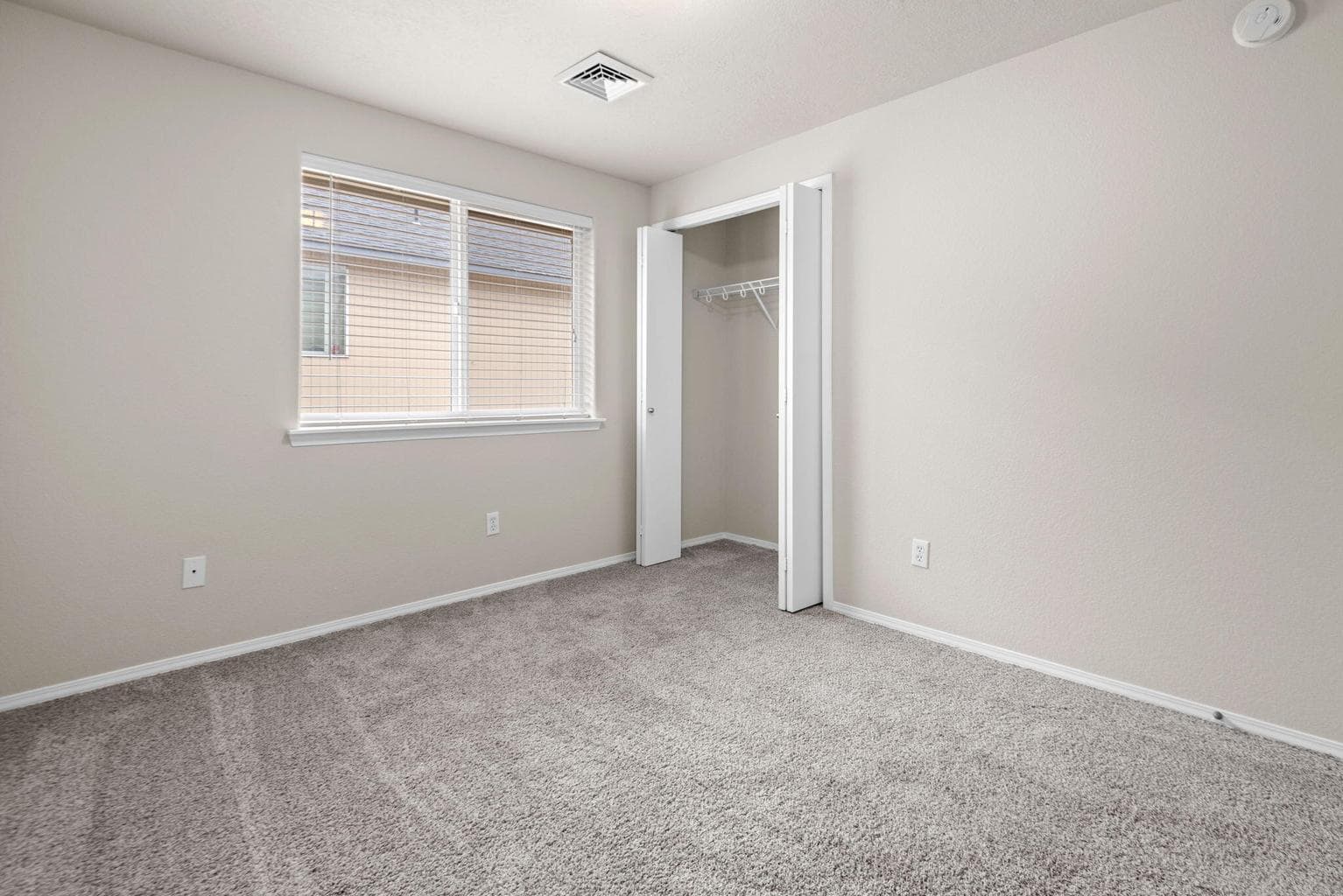 Photo of 2230 SW 23rd Street 13 of 22