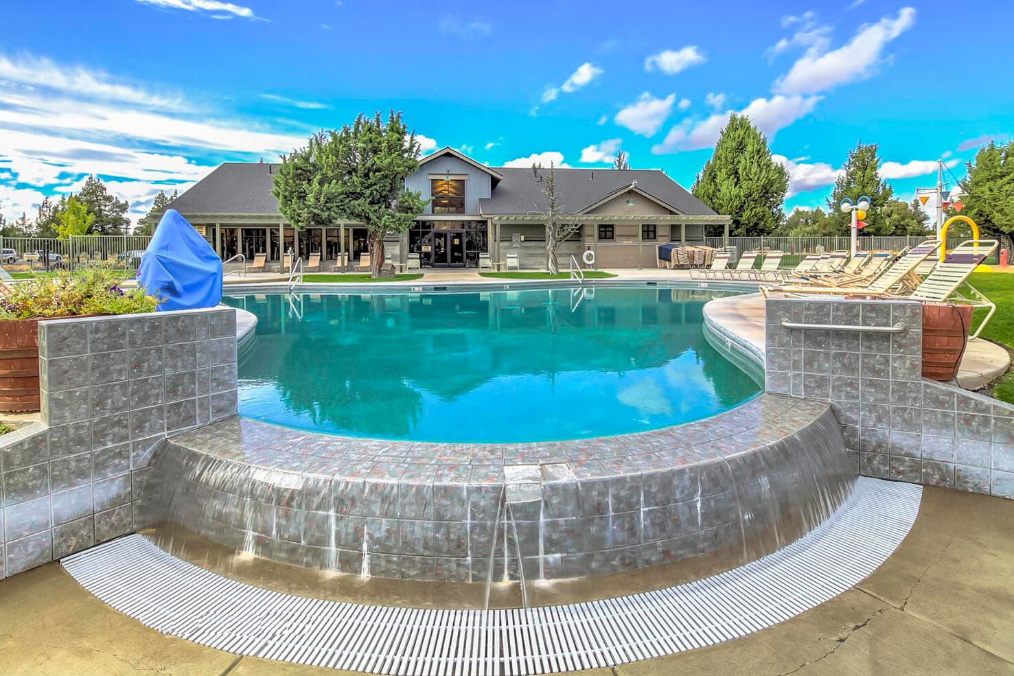 Photo of 271 Sun Vista Drive 46 of 63