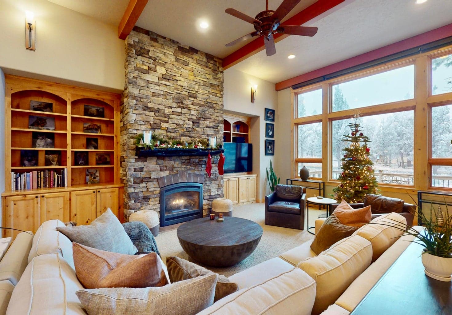 Photo of 17686 Mountain View Road 9 of 37