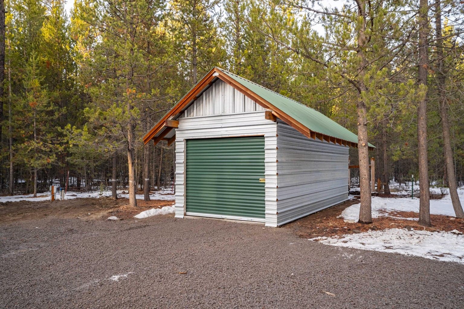 Photo of 15560 Rim Drive 4 of 19
