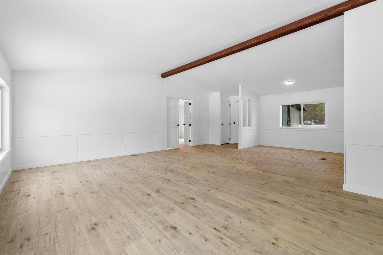 Photo of 53770 Aguilar Court 4 of 34