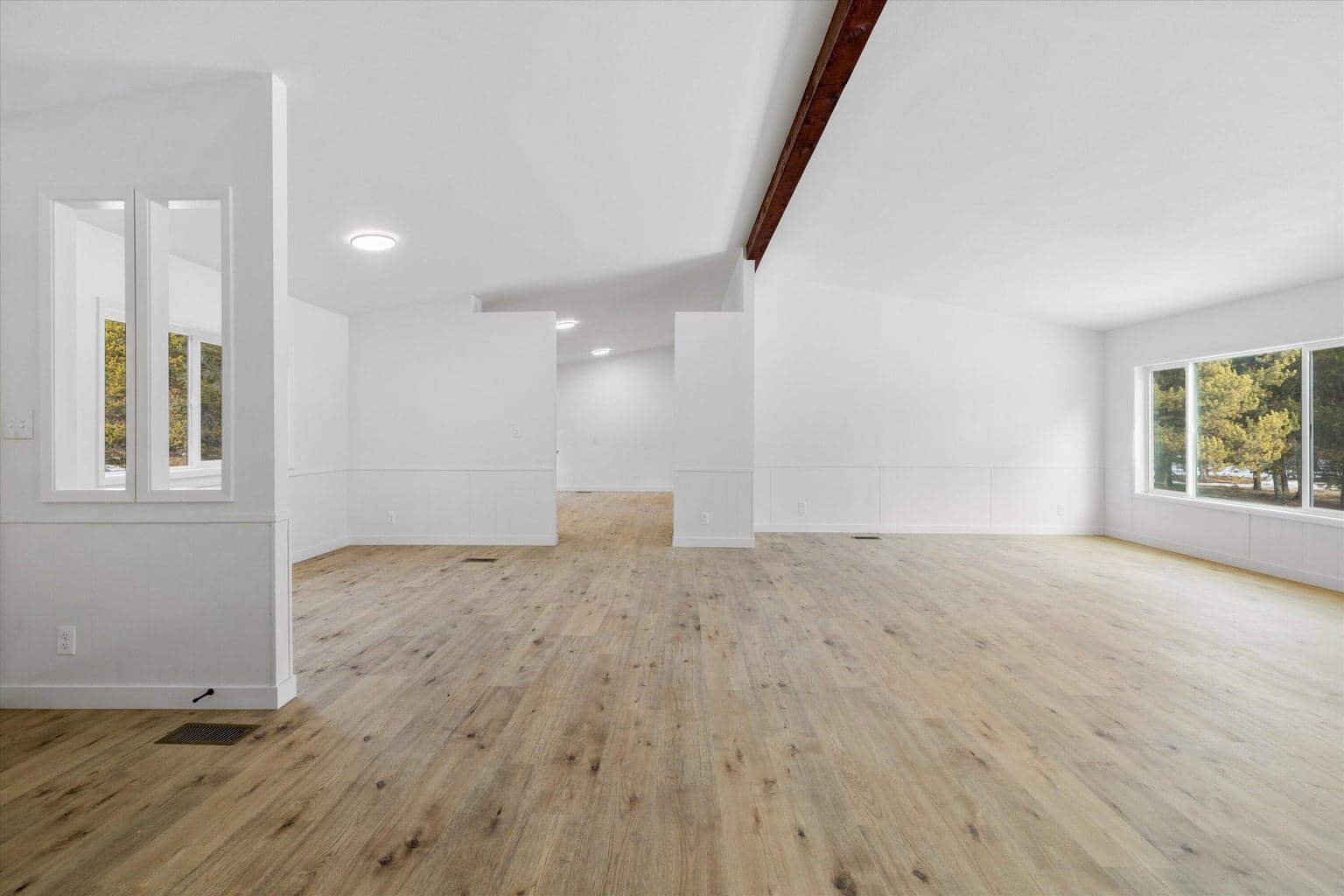 Photo of 53770 Aguilar Court 3 of 34