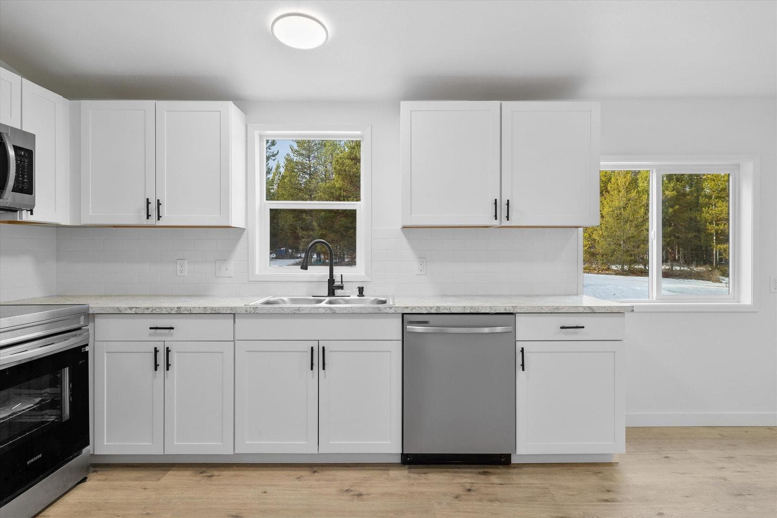 Photo of 53770 Aguilar Court 10 of 34