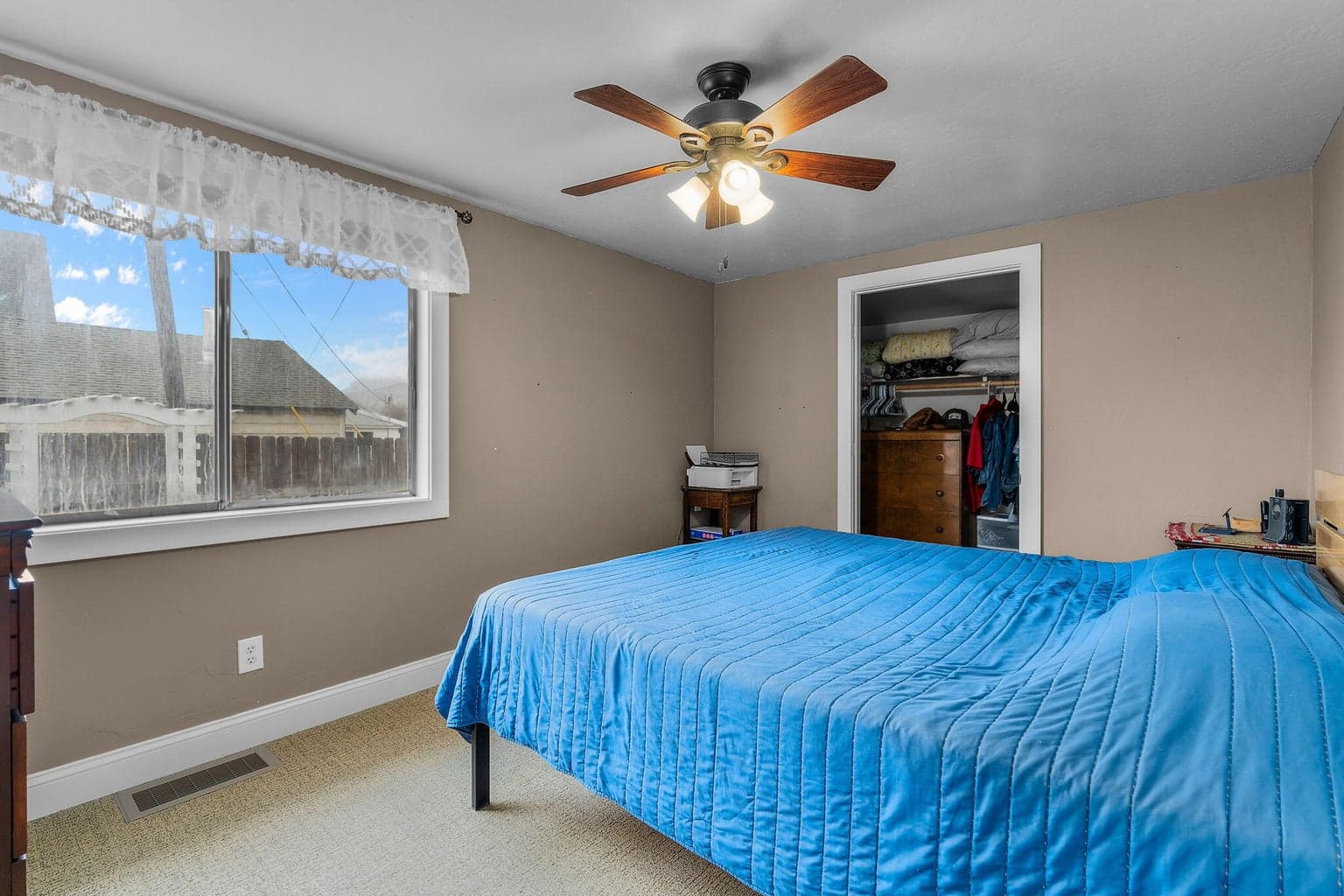 Photo of 147 SE Fairview Street 11 of 21