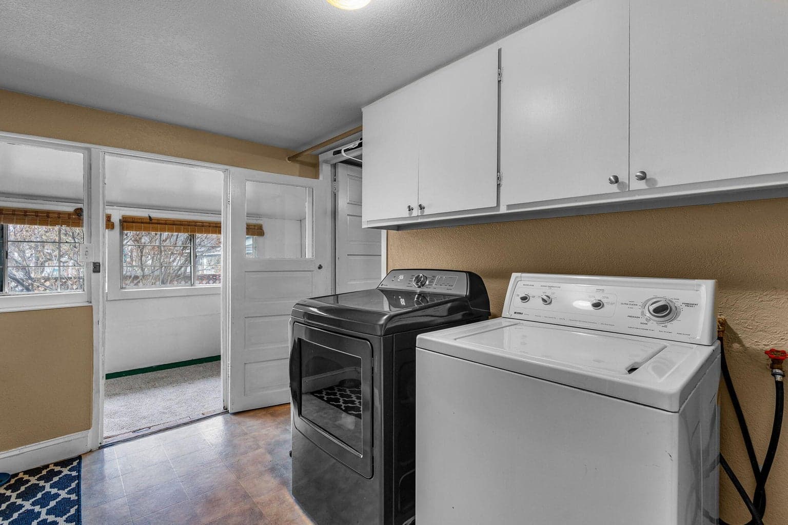 Photo of 147 SE Fairview Street 15 of 21