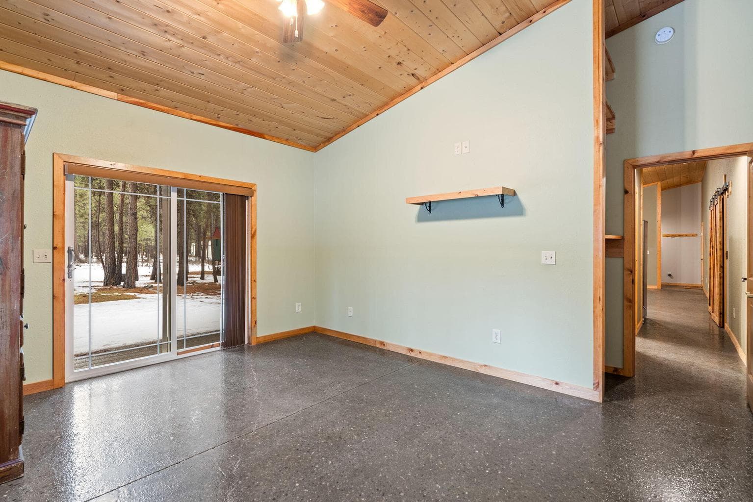 Primary suite
