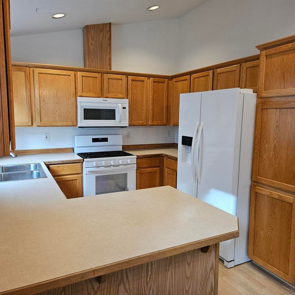 plenty of cabinets