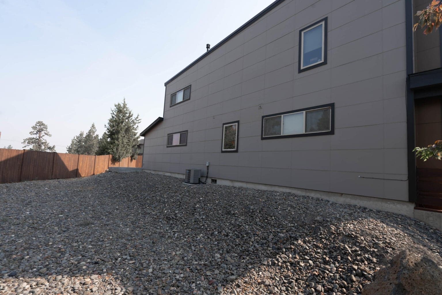 Photo of 2977 NW Elm Avenue 25 of 27