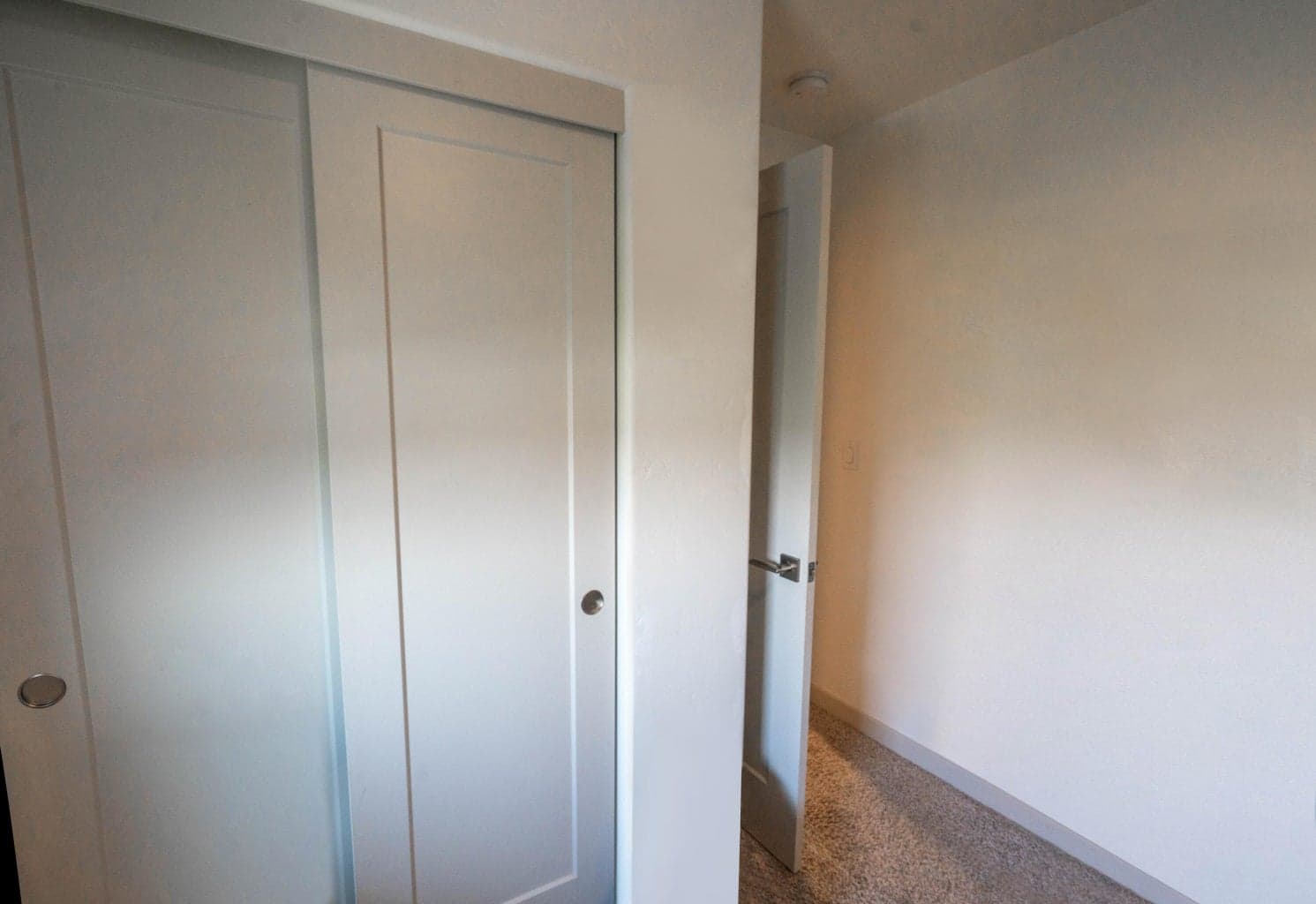 Photo of 2977 NW Elm Avenue 16 of 27