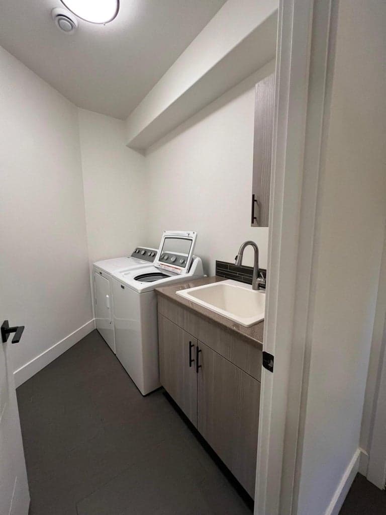 Photo of 360 S Pine Meadow Street 22 of 23