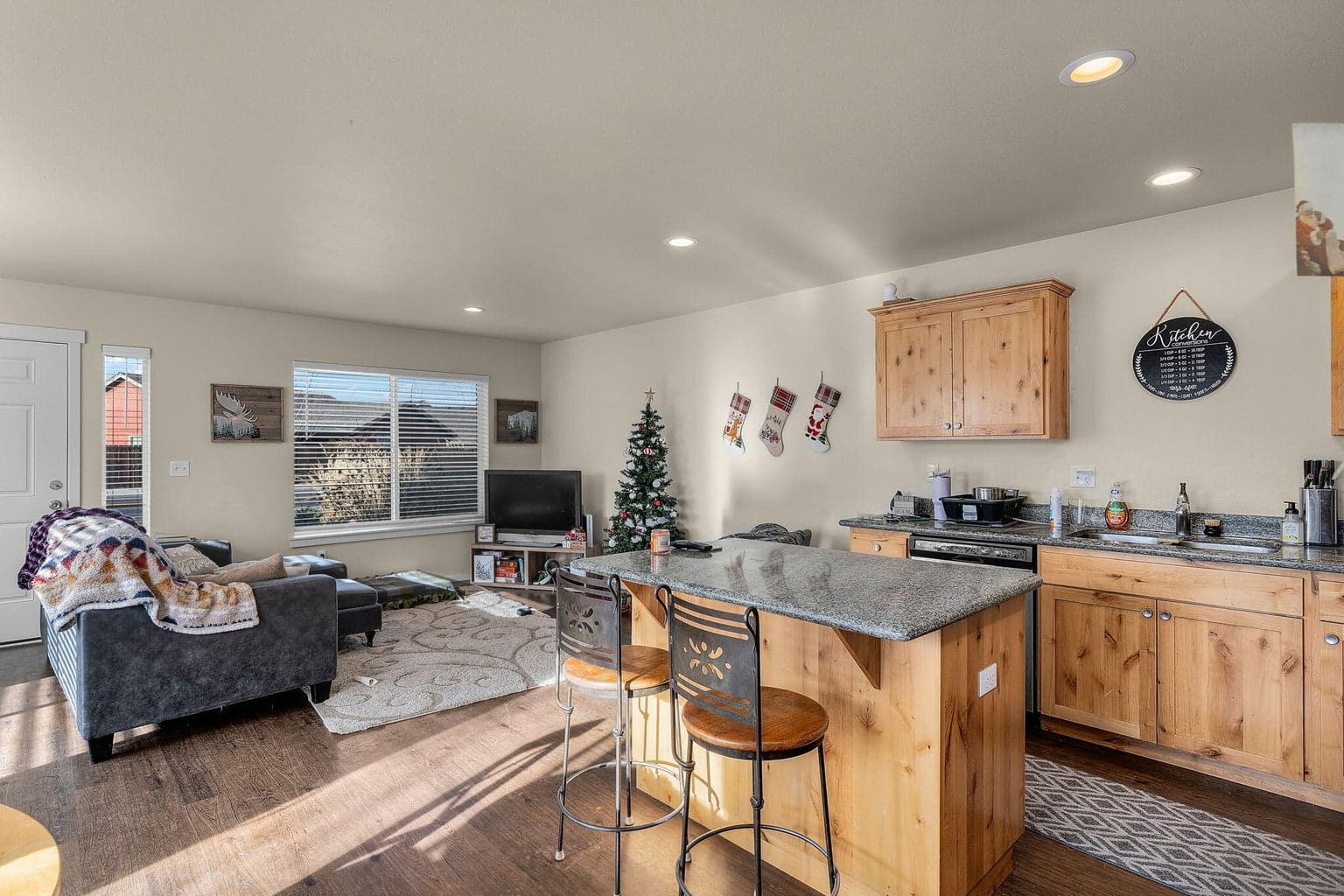 Photo of 1144 19th 5 of 21