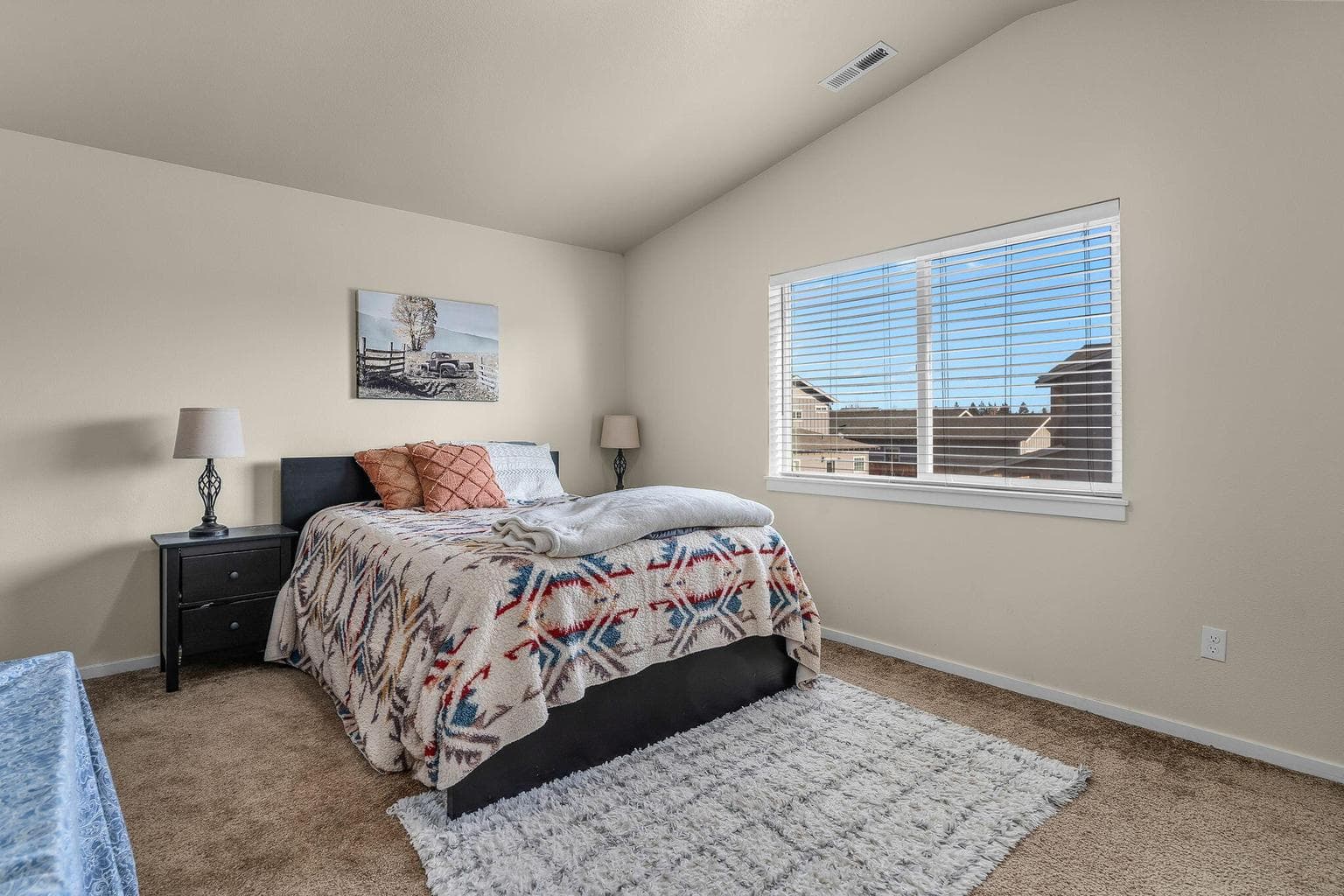 Photo of 1144 NW 19th Street 10 of 21