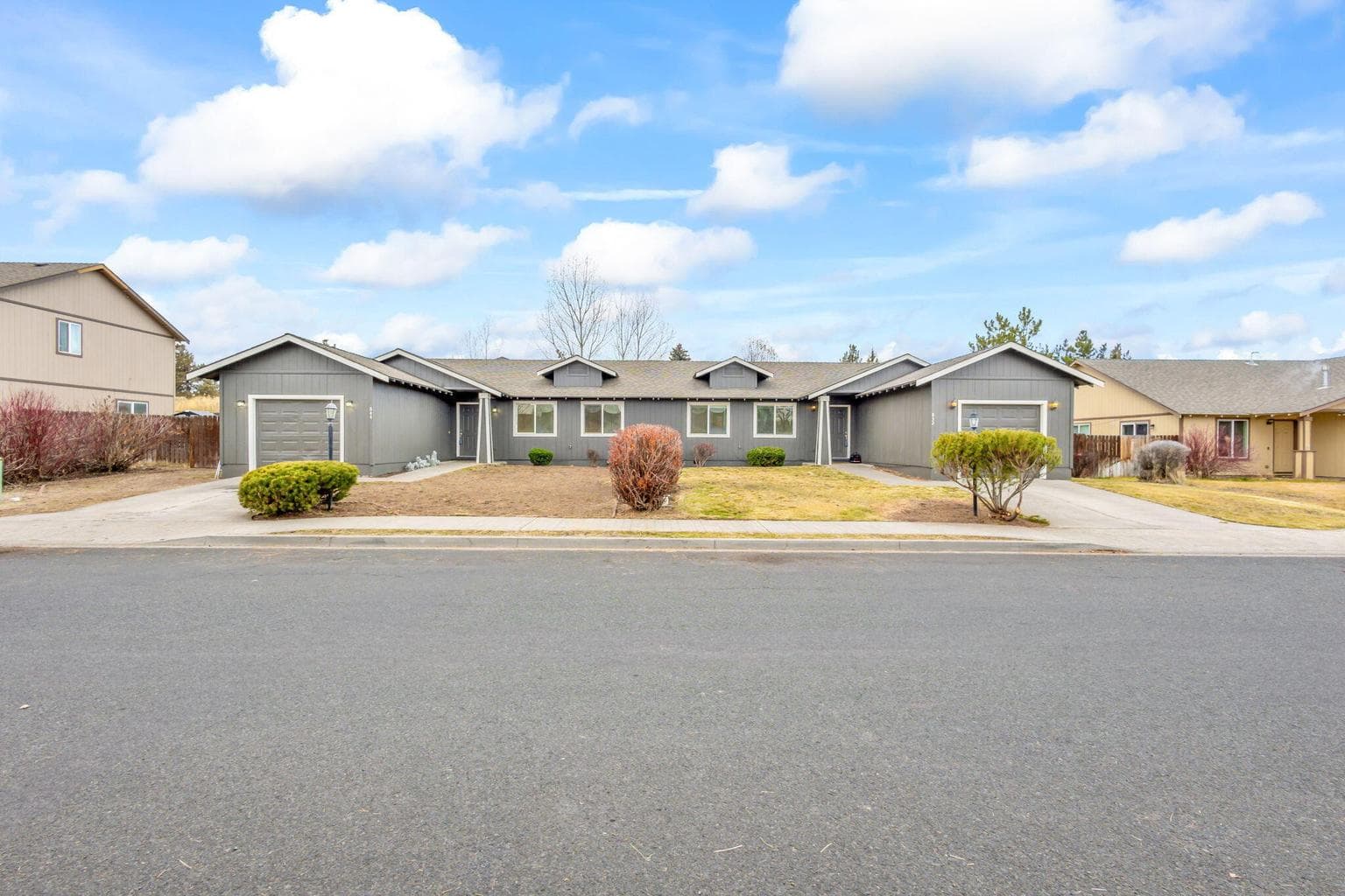 Photo of 832 SE Kierra Place 31 of 36