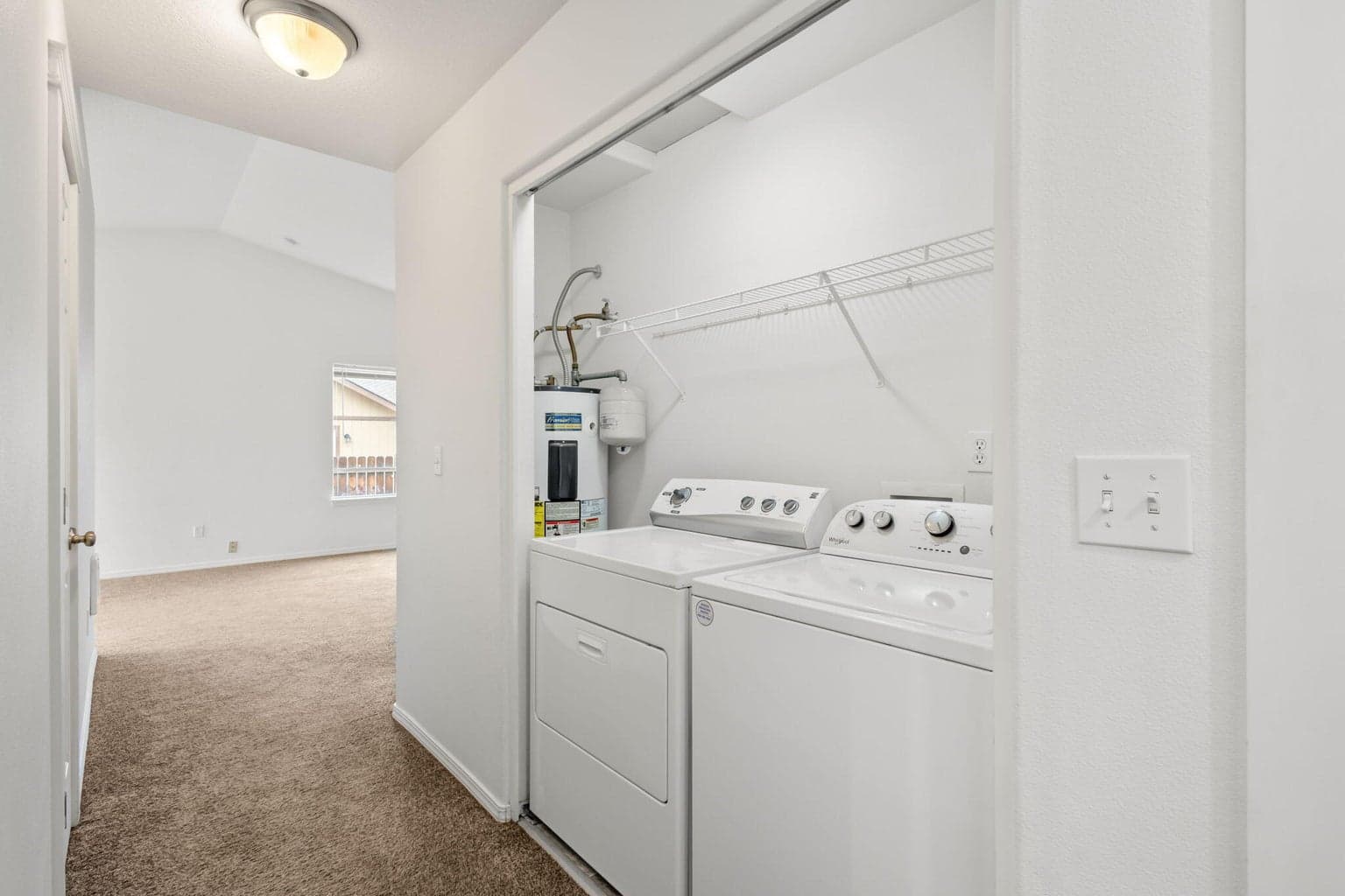 Photo of 832 SE Kierra Place 33 of 36