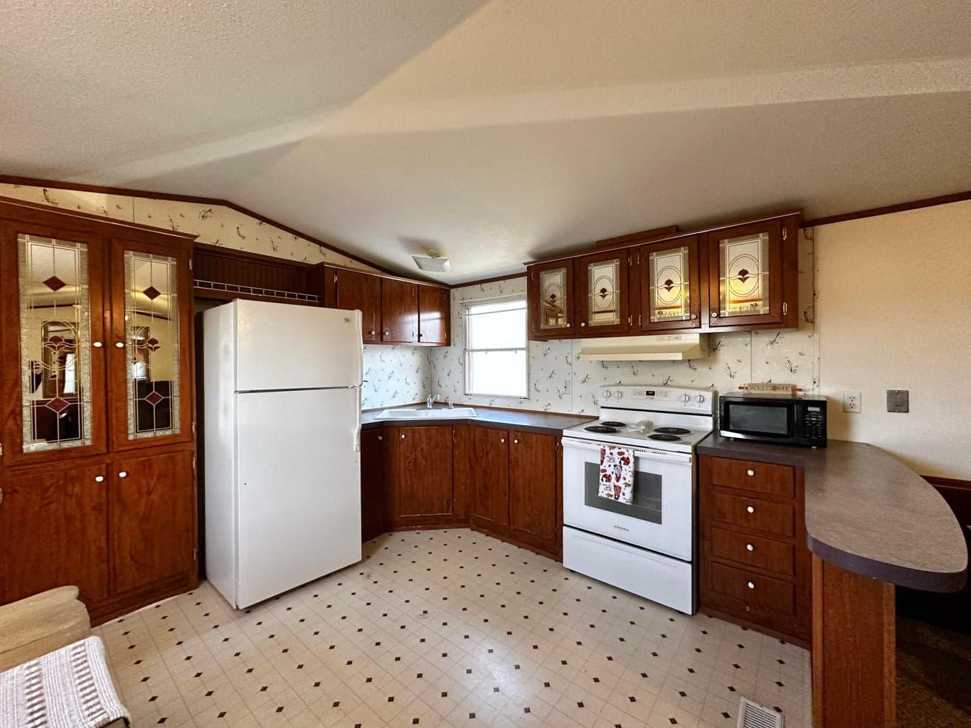 Photo of 400 NW Terrace Lane 19 of 32