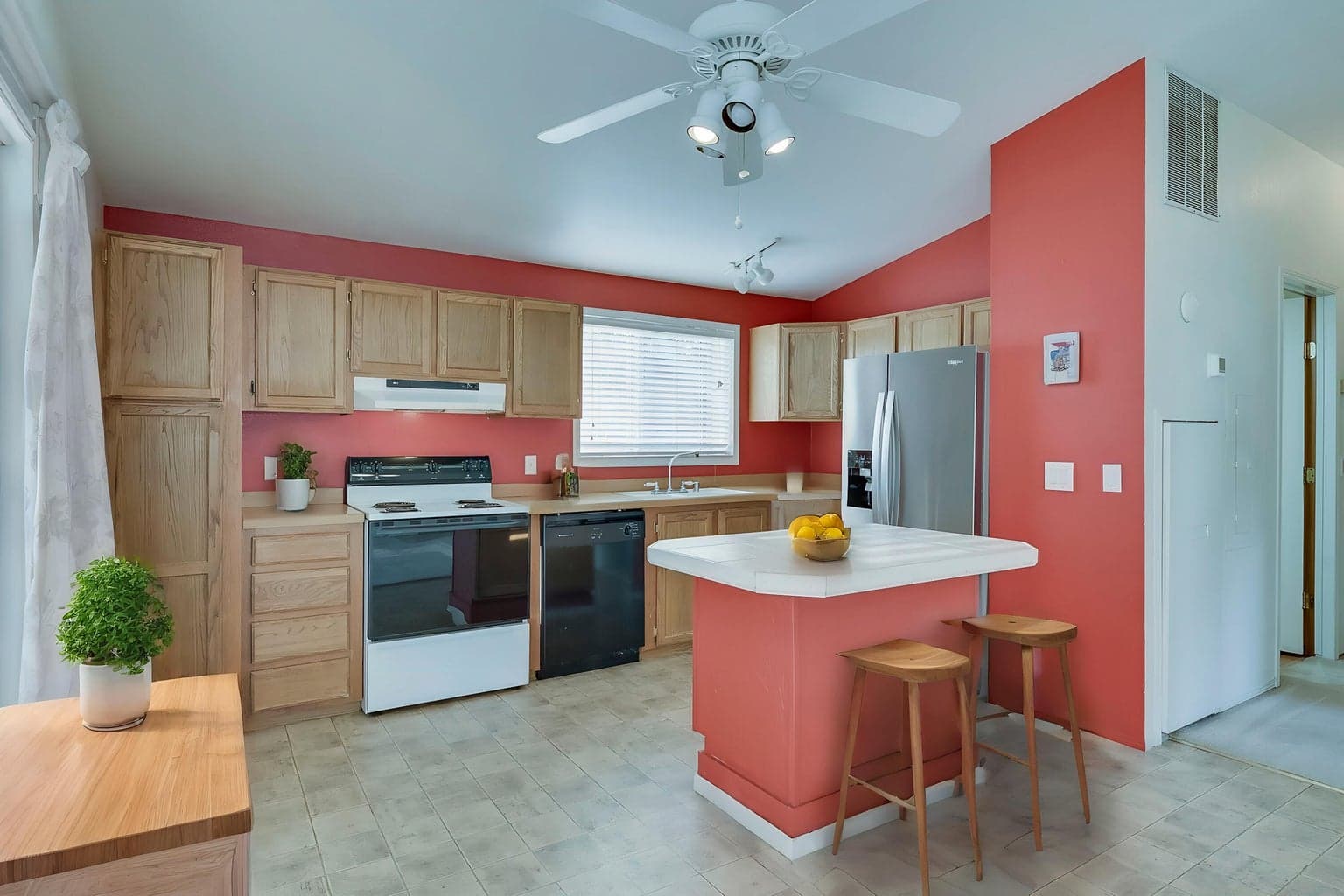 Photo of 3650 SW Canal Boulevard 8 of 35